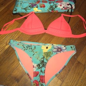 TRIANGL bathing suit, TOP AND BOTTOM SET!